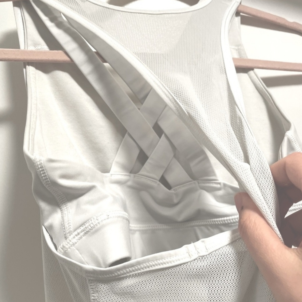 Lululemon White Tank with Built in Bra